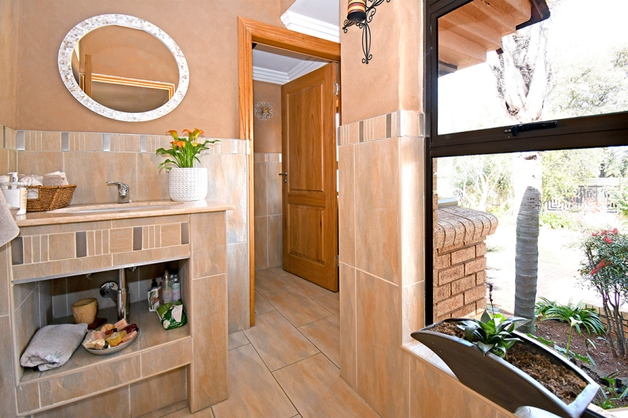 4 Bedroom Property for Sale in Bedfordview Gauteng
