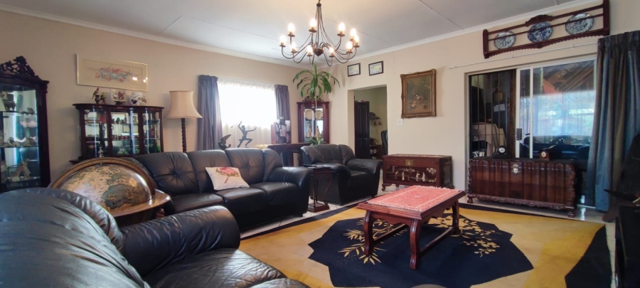 3 Bedroom Property for Sale in Rooihuiskraal North Gauteng