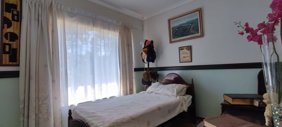 3 Bedroom Property for Sale in Rooihuiskraal North Gauteng
