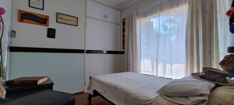 3 Bedroom Property for Sale in Rooihuiskraal North Gauteng