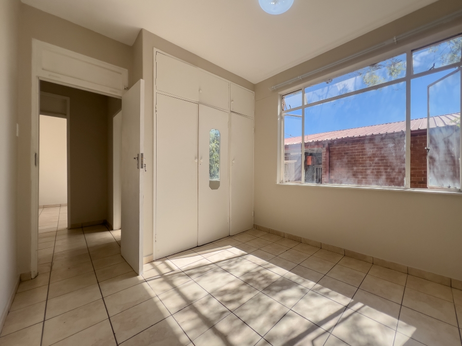 2 Bedroom Property for Sale in Kempton Park Central Gauteng