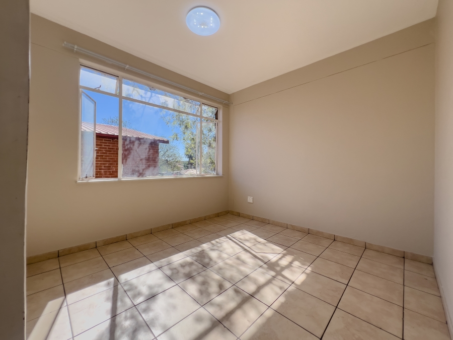 2 Bedroom Property for Sale in Kempton Park Central Gauteng