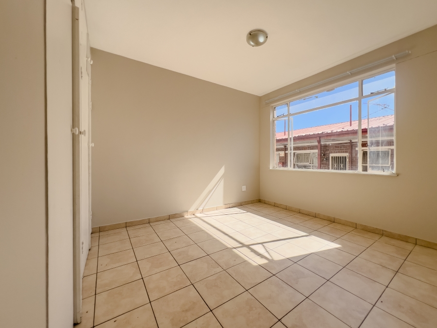 2 Bedroom Property for Sale in Kempton Park Central Gauteng