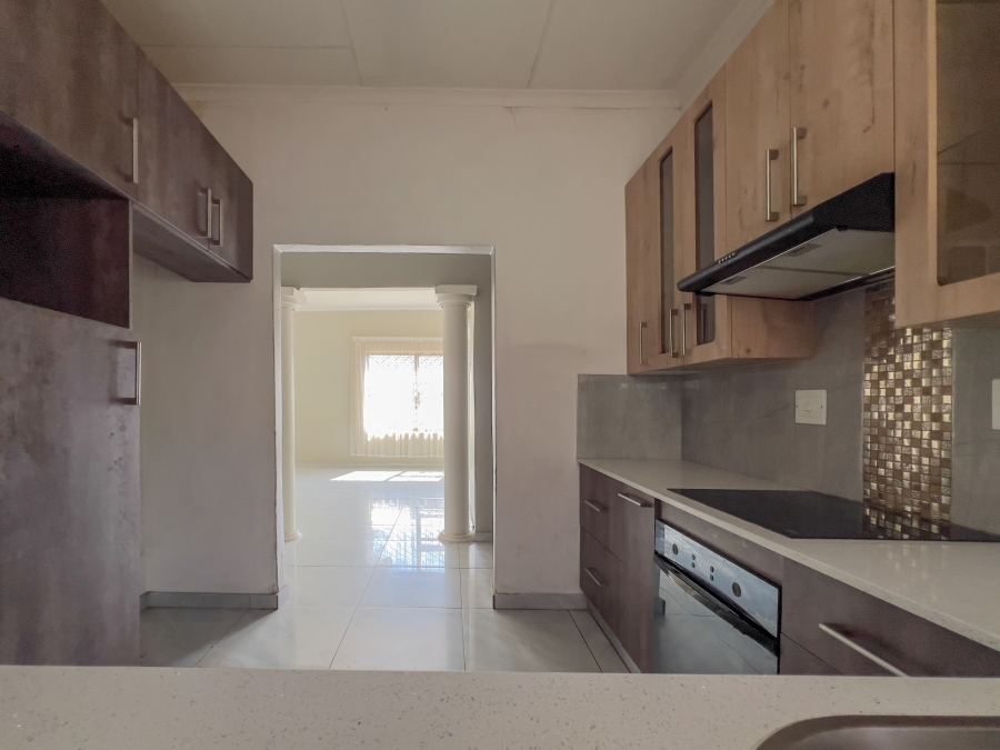 3 Bedroom Property for Sale in Birch Acres Gauteng