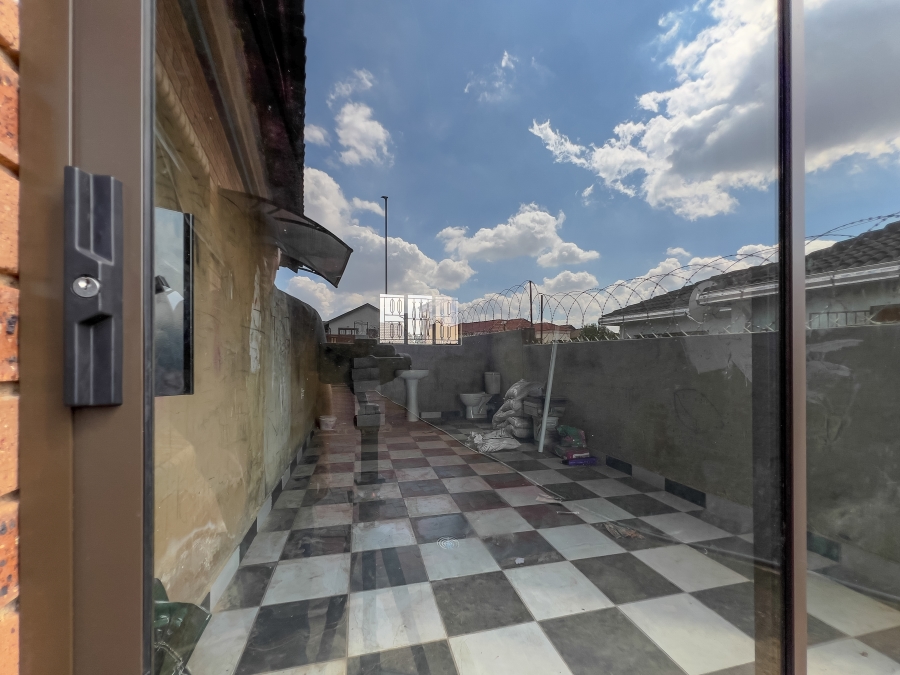 3 Bedroom Property for Sale in Birch Acres Gauteng