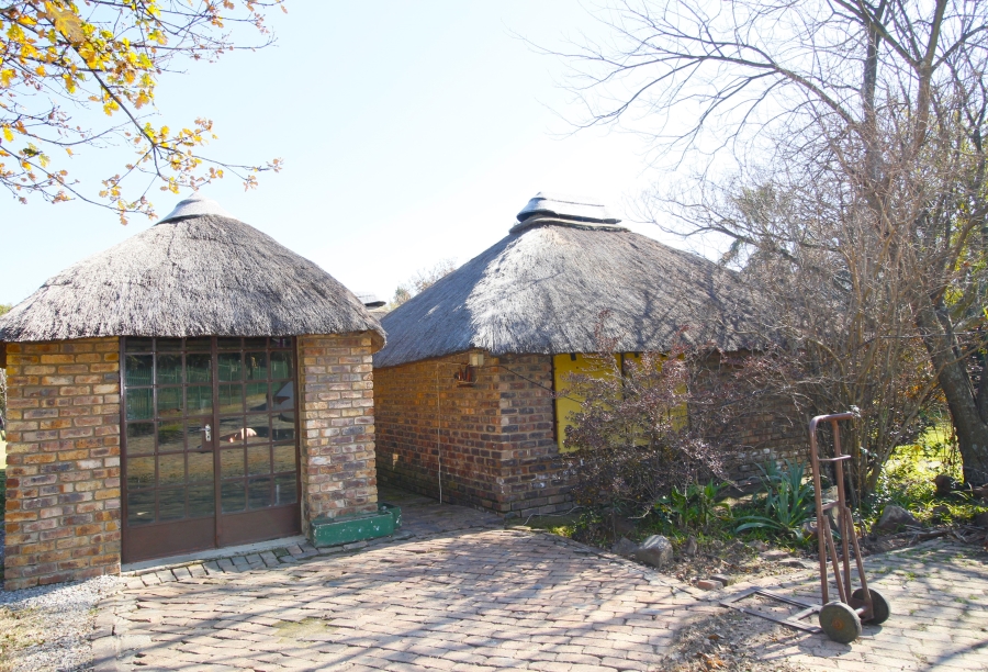 6 Bedroom Property for Sale in Glen Austin Gauteng