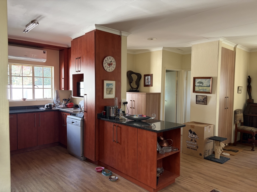 2 Bedroom Property for Sale in Magaliessig Gauteng