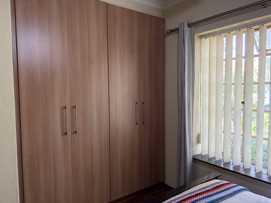2 Bedroom Property for Sale in Magaliessig Gauteng