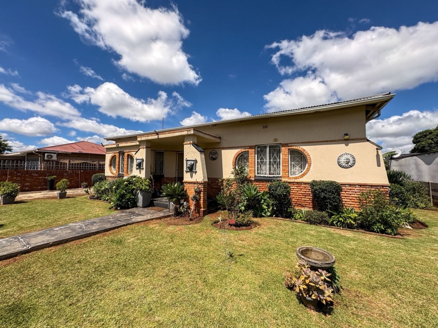 To Let 3 Bedroom Property for Rent in Brenthurst Gauteng