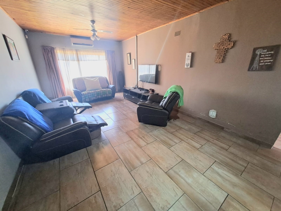 3 Bedroom Property for Sale in Duncanville Gauteng