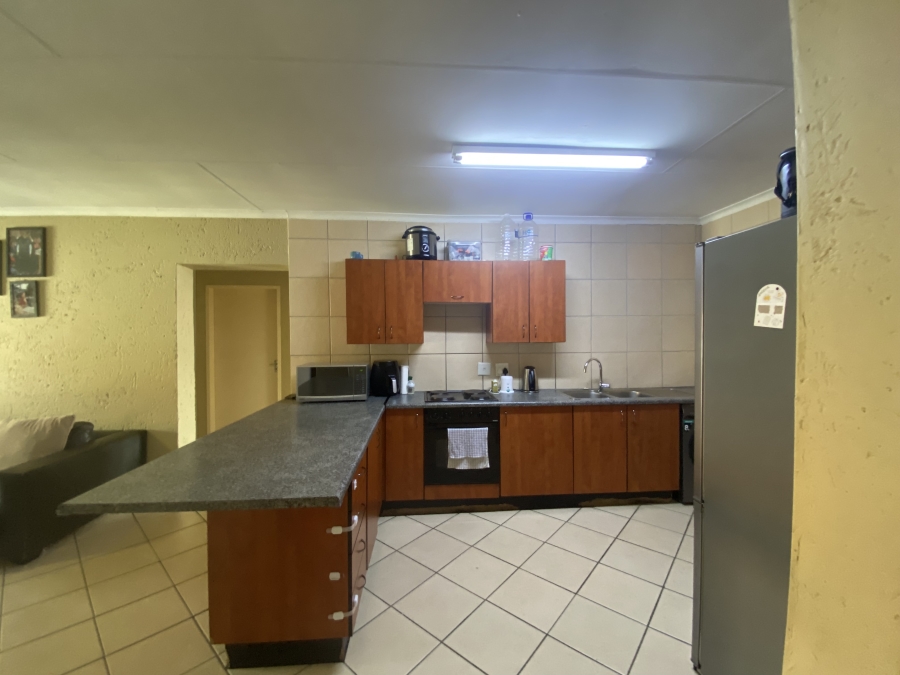 To Let 2 Bedroom Property for Rent in Northgate Gauteng