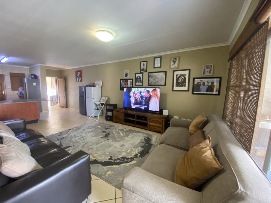 To Let 2 Bedroom Property for Rent in Northgate Gauteng