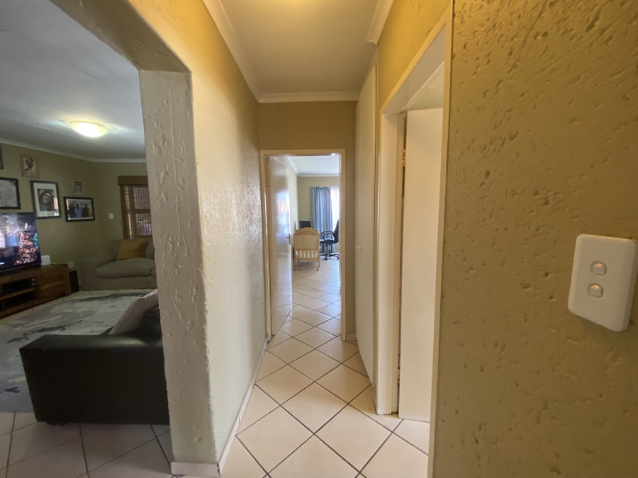 To Let 2 Bedroom Property for Rent in Northgate Gauteng