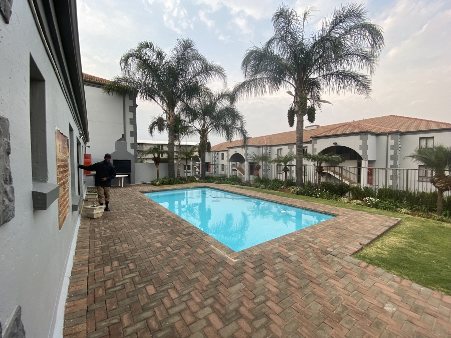 To Let 2 Bedroom Property for Rent in Northgate Gauteng