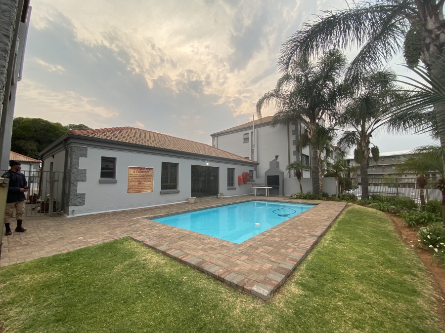 To Let 2 Bedroom Property for Rent in Northgate Gauteng