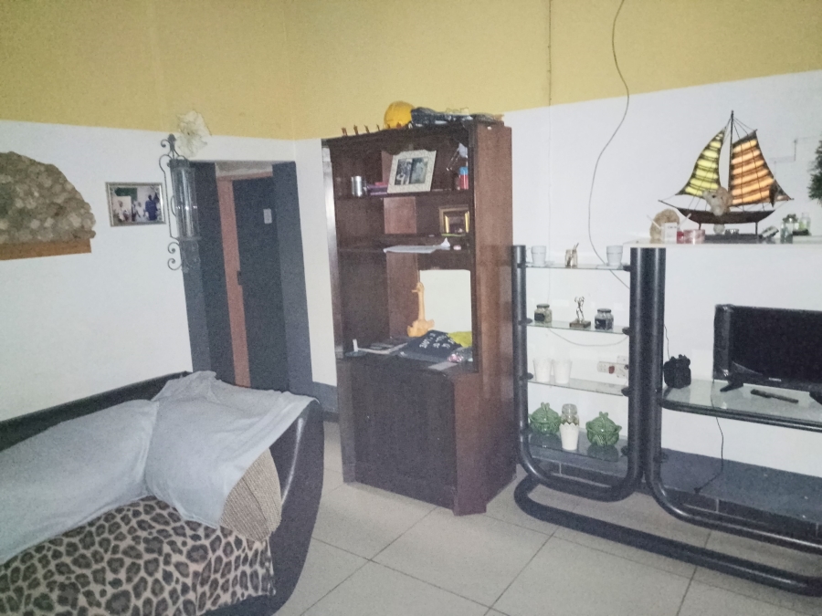 4 Bedroom Property for Sale in Mamelodi East Gauteng