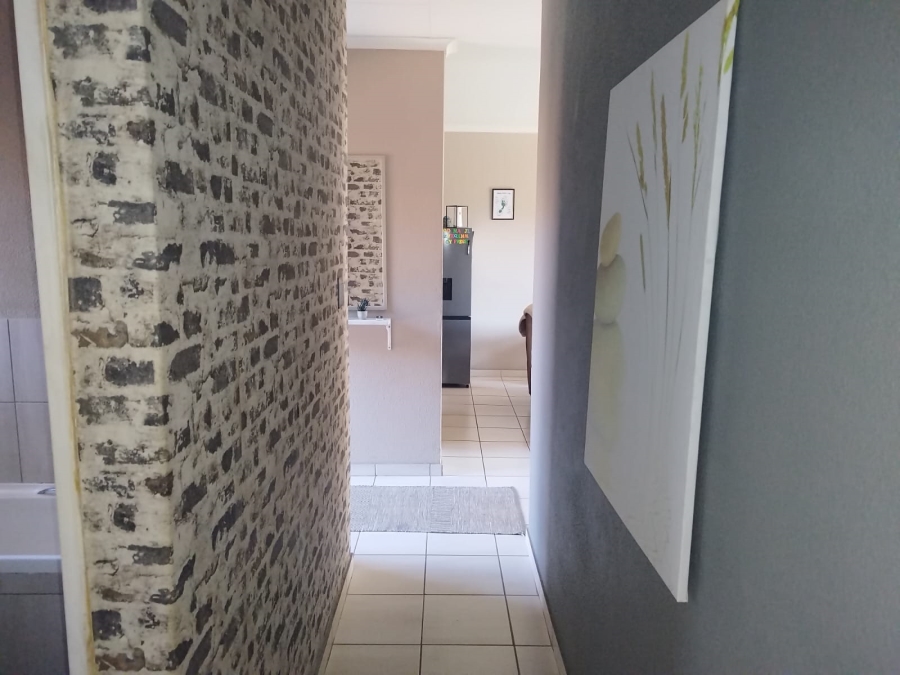3 Bedroom Property for Sale in Birchleigh North Gauteng