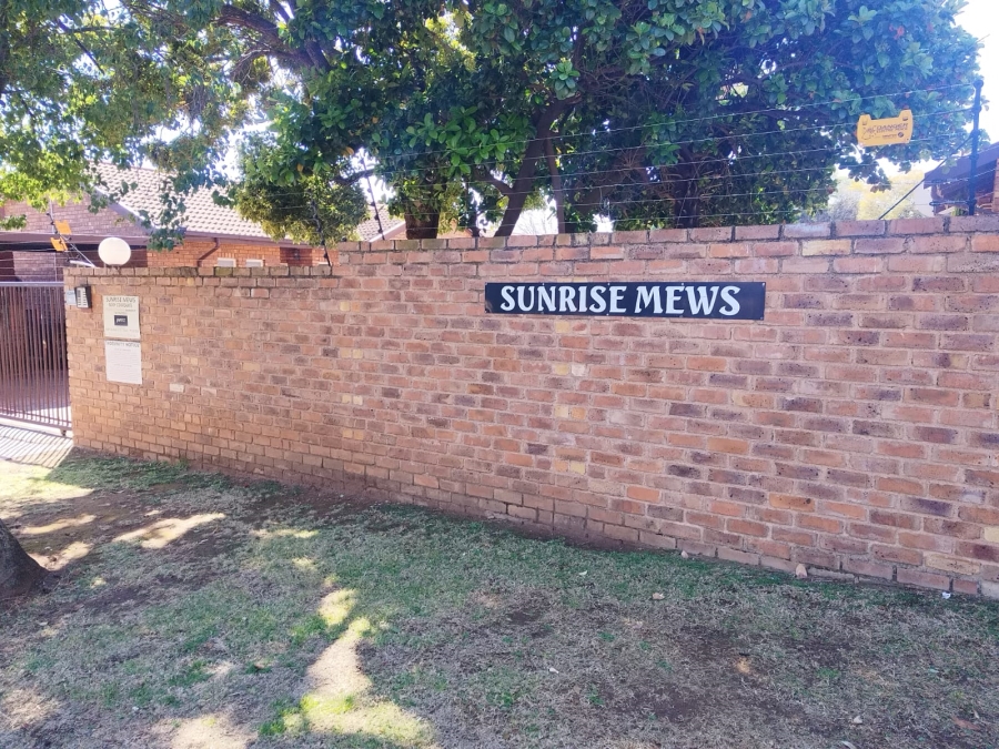 3 Bedroom Property for Sale in Birchleigh North Gauteng