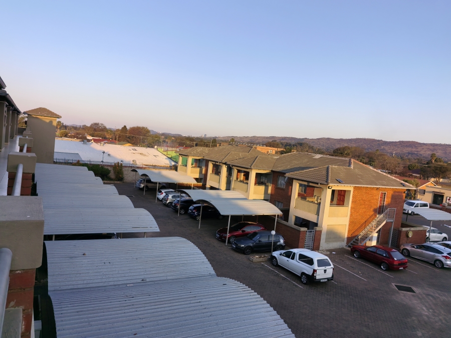 2 Bedroom Property for Sale in Andeon Gauteng
