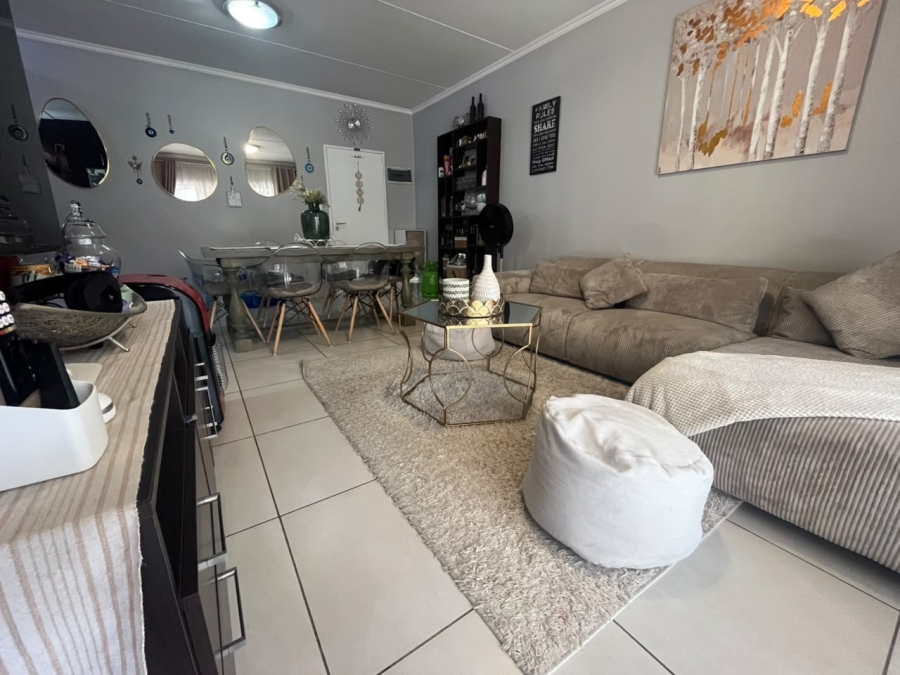 3 Bedroom Property for Sale in Kyalami Hills Gauteng