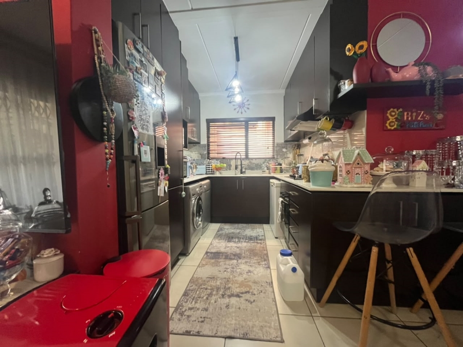 3 Bedroom Property for Sale in Kyalami Hills Gauteng