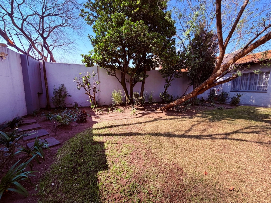 To Let 3 Bedroom Property for Rent in Sunninghill Gauteng