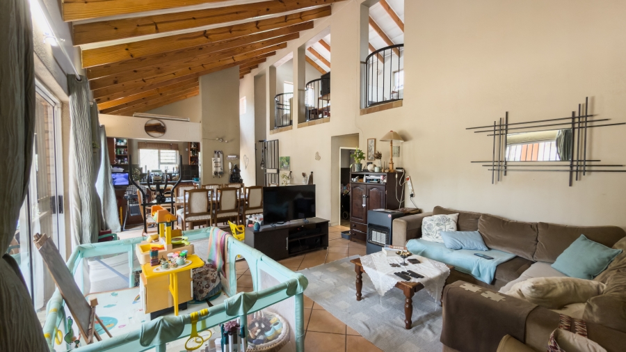 3 Bedroom Property for Sale in Noordheuwel Gauteng
