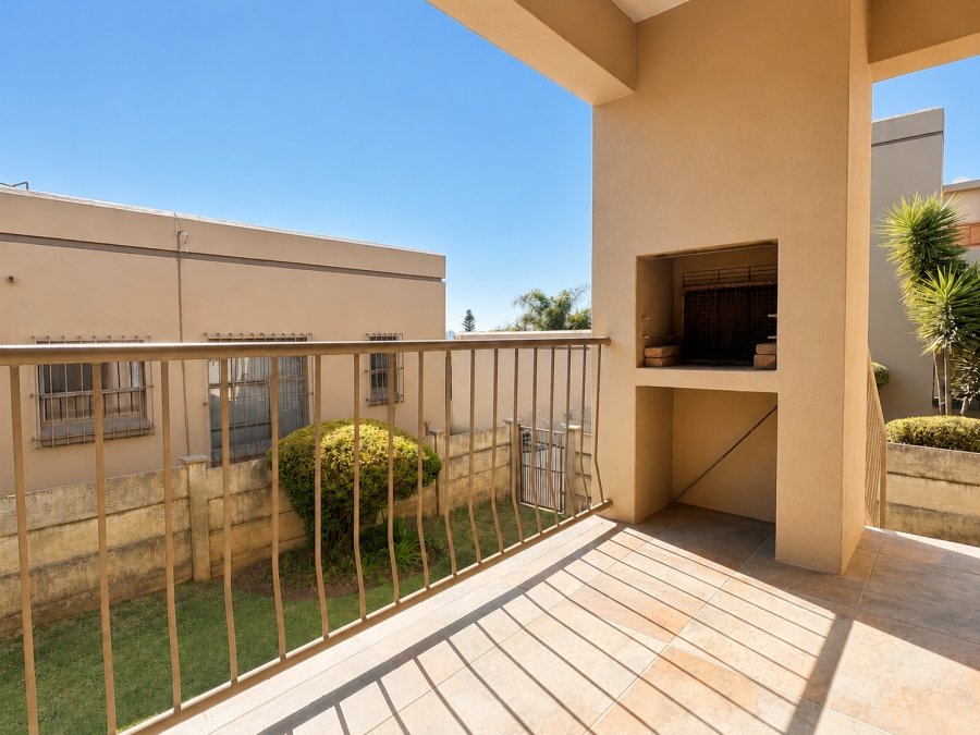 3 Bedroom Property for Sale in Breaunanda Gauteng