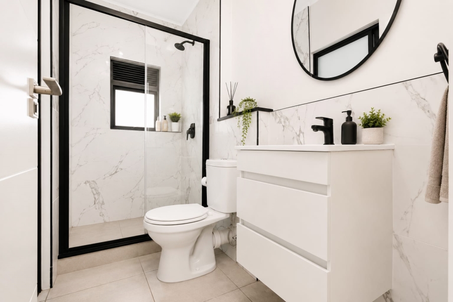 2 Bedroom Property for Sale in Waterfall Gauteng