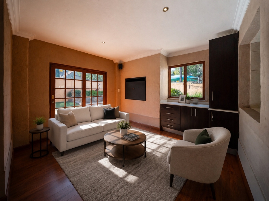 3 Bedroom Property for Sale in Faerie Glen Gauteng