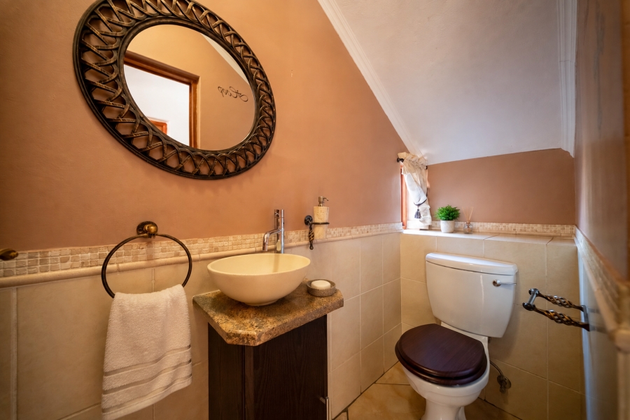 3 Bedroom Property for Sale in Faerie Glen Gauteng