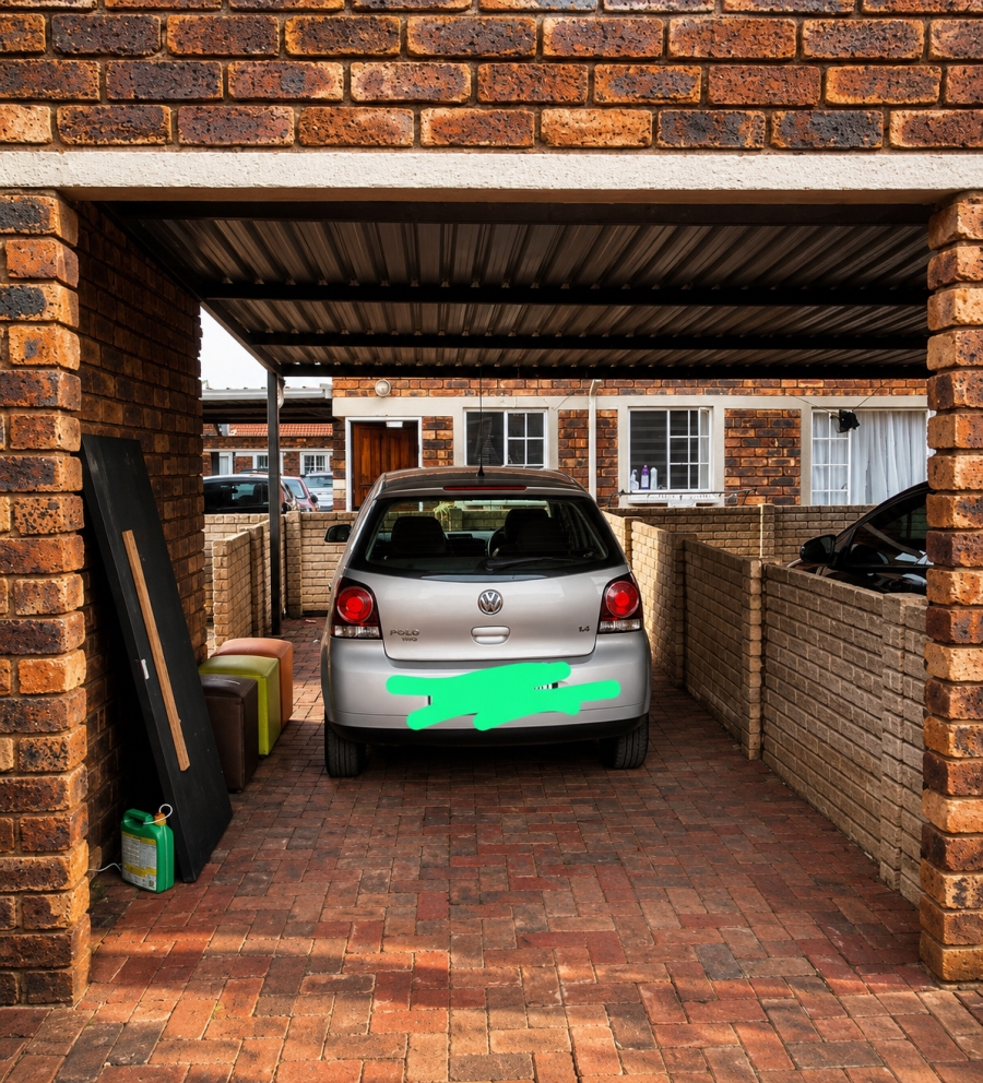 2 Bedroom Property for Sale in The Orchards Gauteng