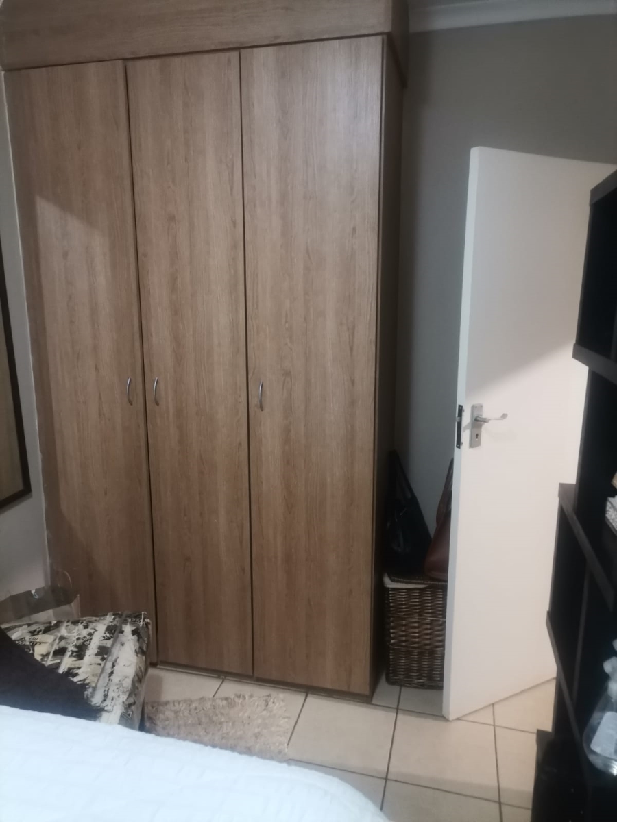 2 Bedroom Property for Sale in The Orchards Gauteng