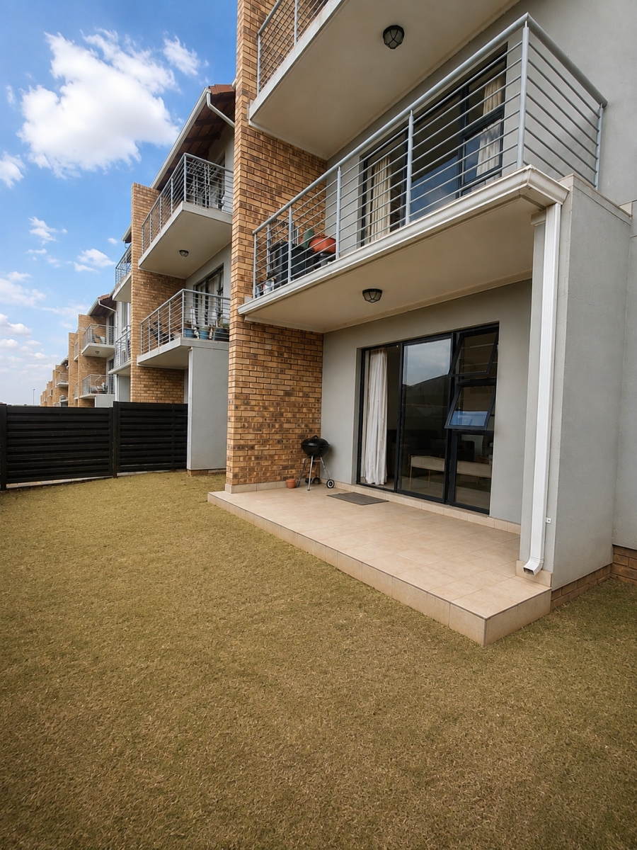 4 Bedroom Property for Sale in Monavoni Gauteng