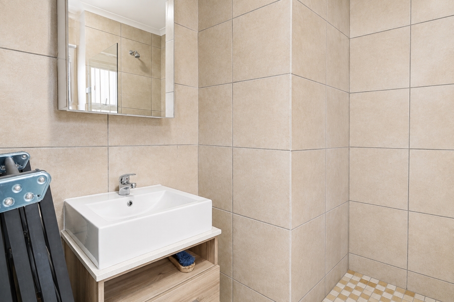2 Bedroom Property for Sale in Montana Gauteng