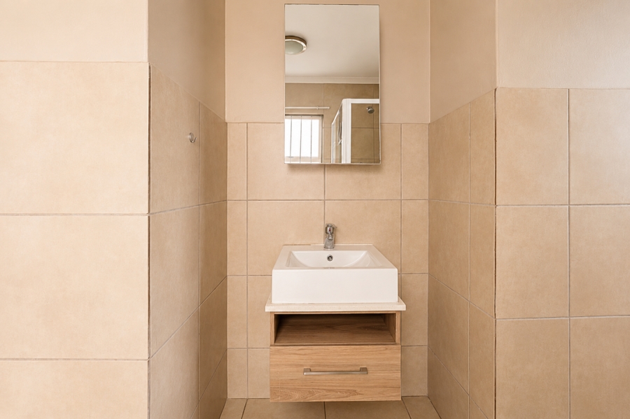 2 Bedroom Property for Sale in Montana Gauteng
