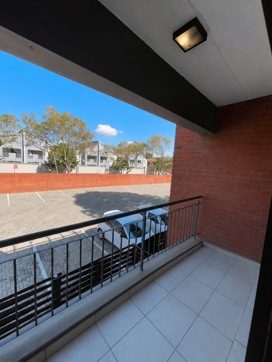 To Let 2 Bedroom Property for Rent in Noordhang Gauteng