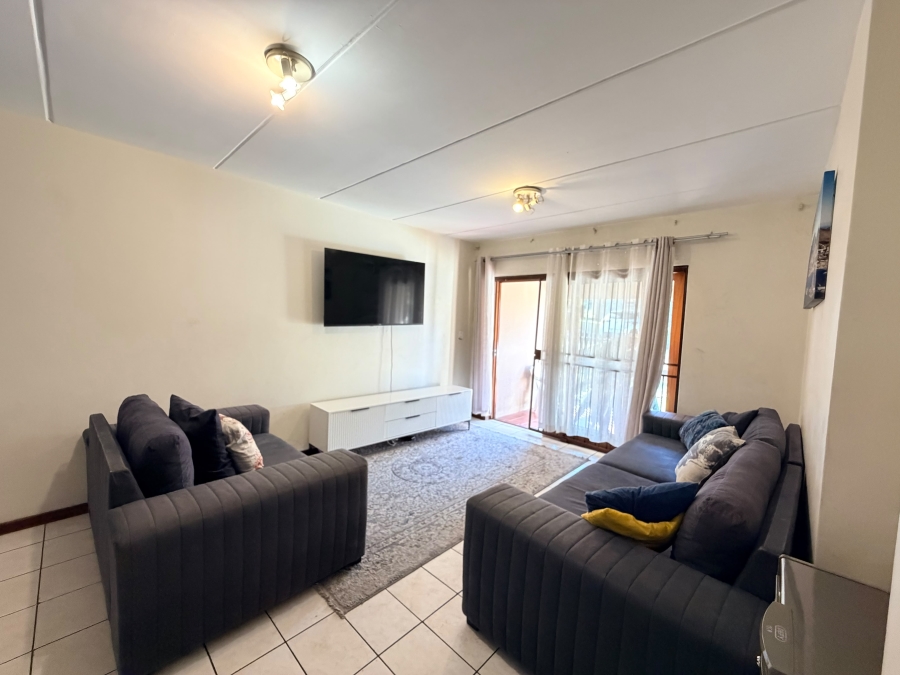 2 Bedroom Property for Sale in Northwold Gauteng