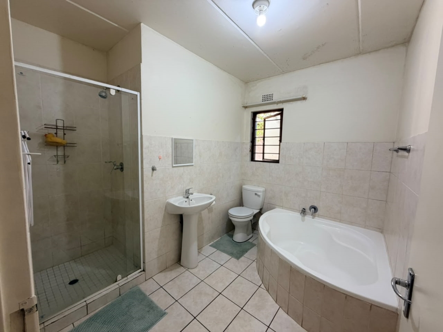 2 Bedroom Property for Sale in Northwold Gauteng