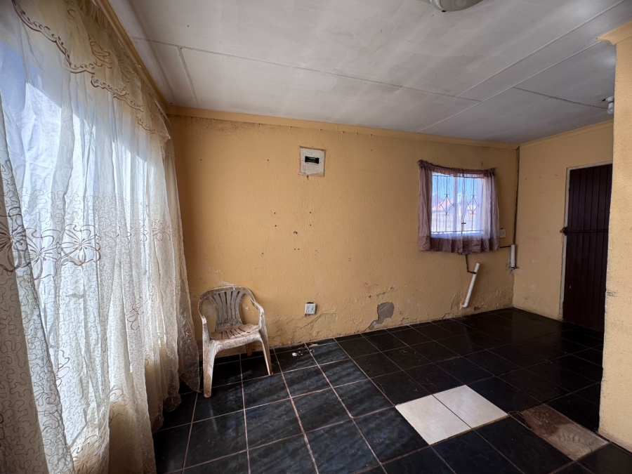 2 Bedroom Property for Sale in Vosloorus Ext 6 Gauteng