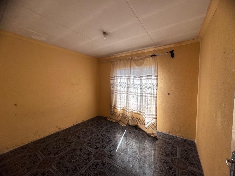 2 Bedroom Property for Sale in Vosloorus Ext 6 Gauteng