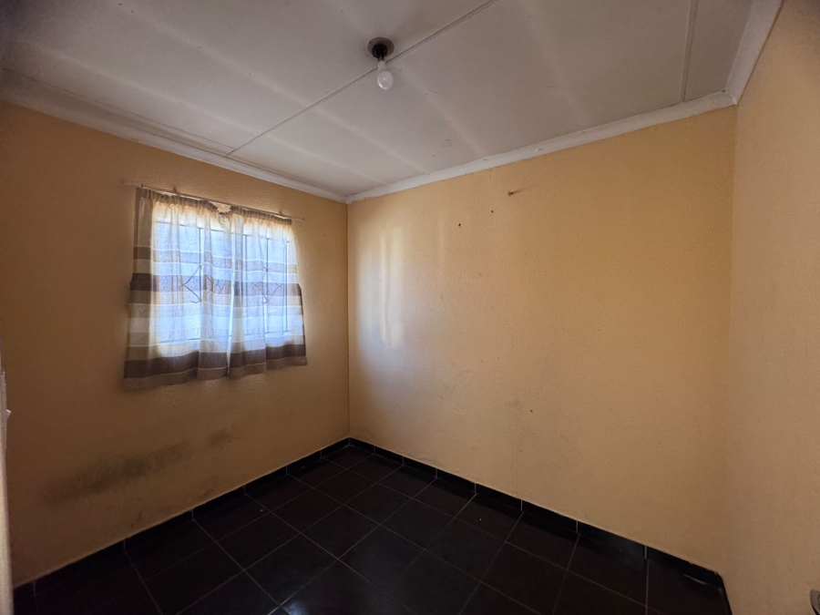 2 Bedroom Property for Sale in Vosloorus Ext 6 Gauteng