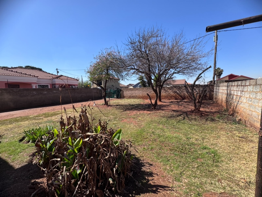 2 Bedroom Property for Sale in Vosloorus Ext 6 Gauteng