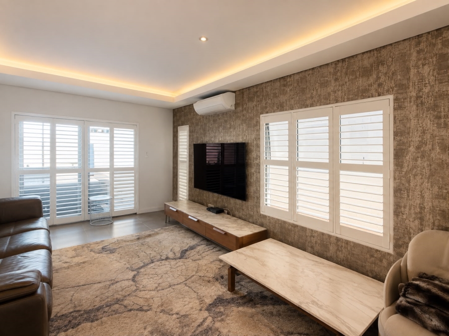 To Let 4 Bedroom Property for Rent in Bryanston Gauteng