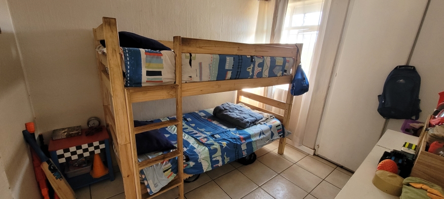 2 Bedroom Property for Sale in Bonaero Park Gauteng
