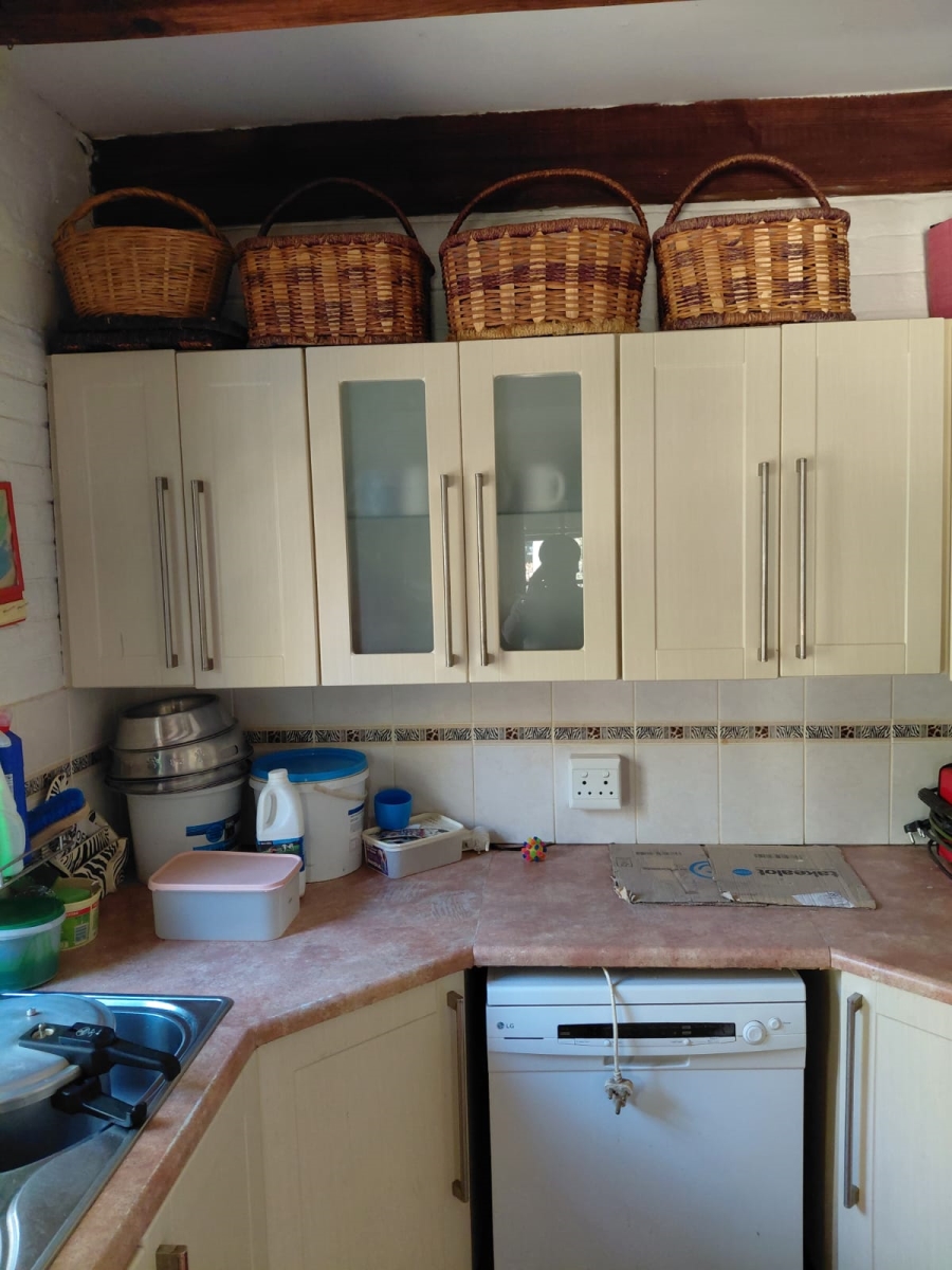 To Let 3 Bedroom Property for Rent in Knoppieslaagte Gauteng