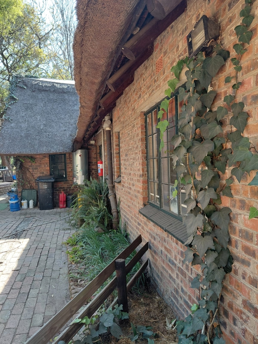 To Let 3 Bedroom Property for Rent in Knoppieslaagte Gauteng