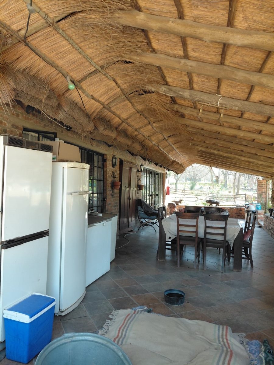 To Let 3 Bedroom Property for Rent in Knoppieslaagte Gauteng