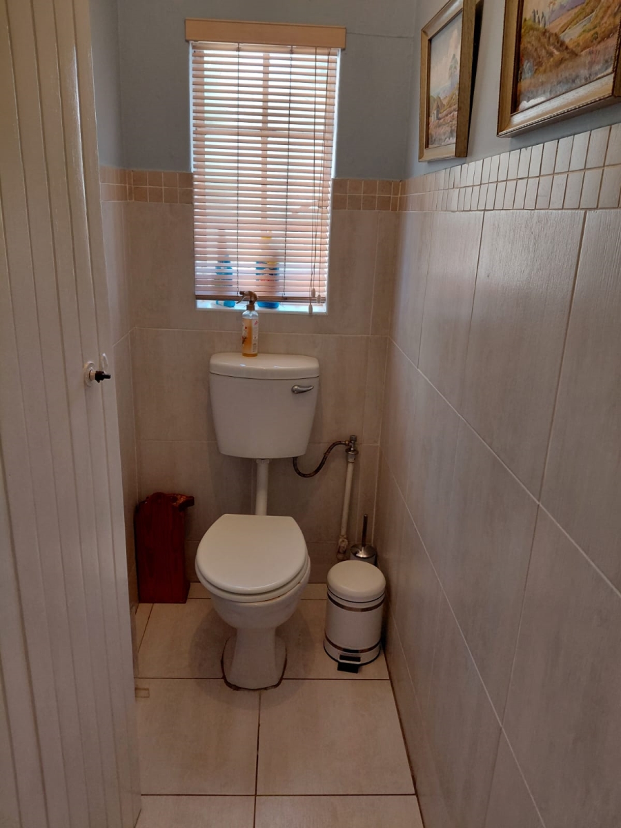 To Let 3 Bedroom Property for Rent in Knoppieslaagte Gauteng