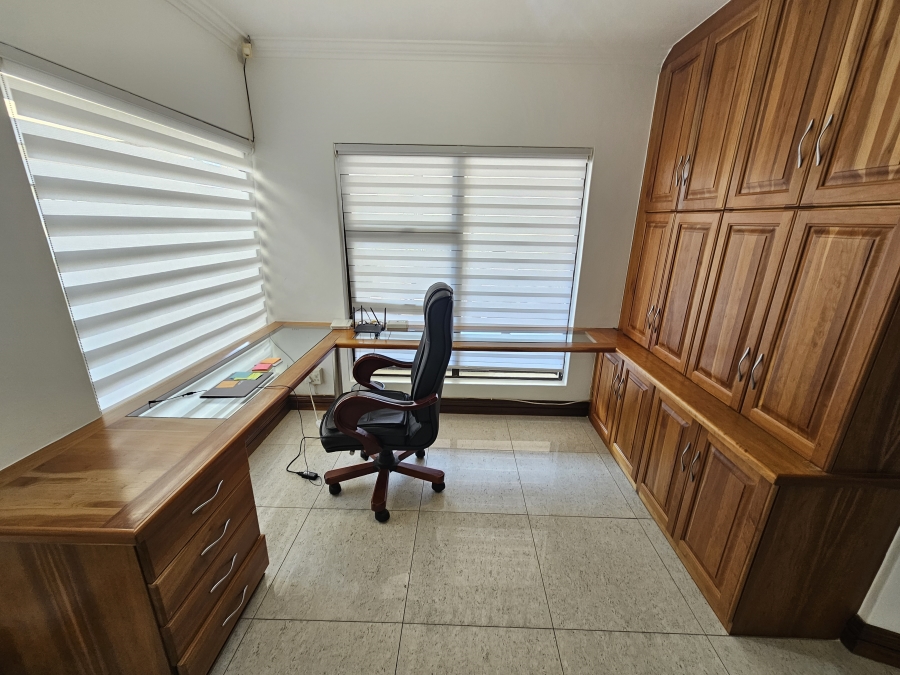 To Let 3 Bedroom Property for Rent in Morningside Ext 40 Gauteng